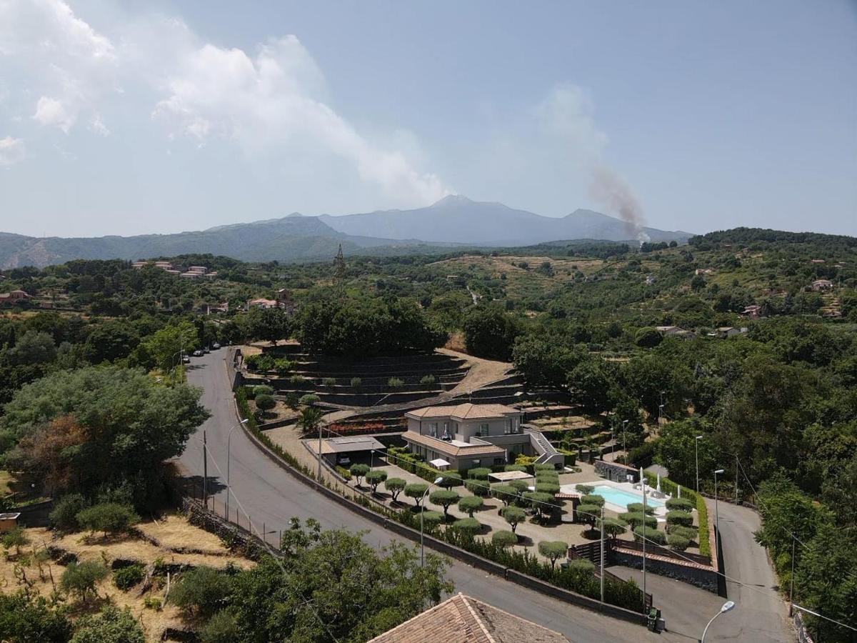 Il Casale Di Monacella Aparthotel Santa Venerina Exterior photo